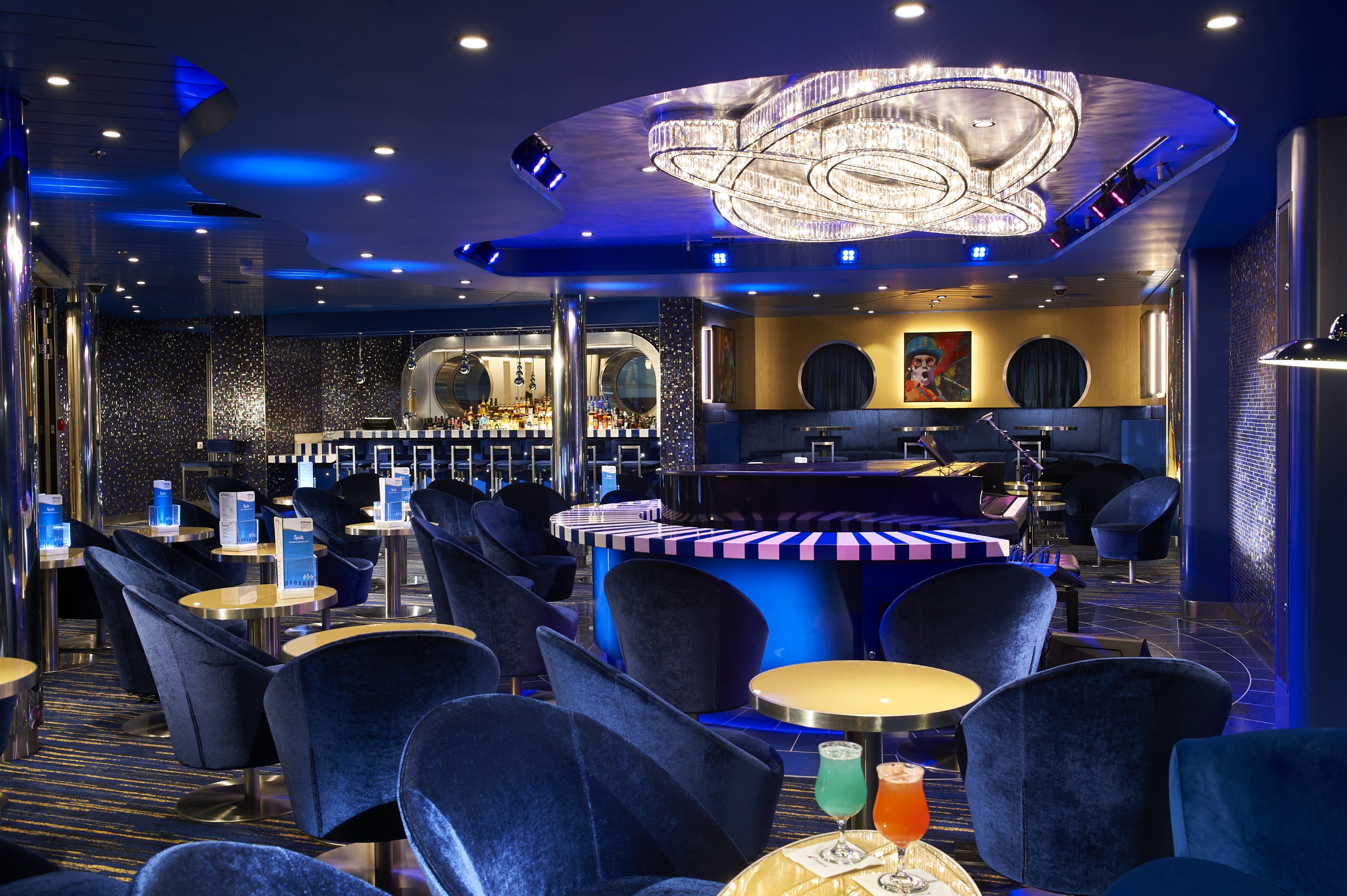 Carnival Mardi Gras - Piano Bar